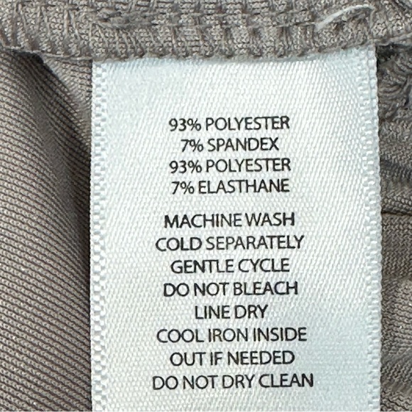 BEACH LUNCH LOUNGE COLLECTION Sheetal Crushed Velvet Champagne Ruffled T… - Picture 6 of 10